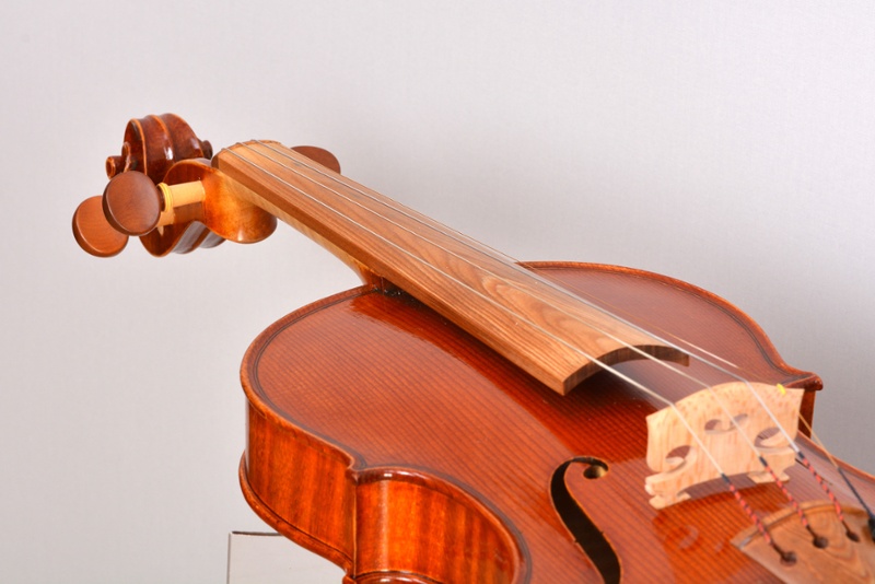 Griffbrett aus Fichte: Holz für den Geigenbau - Spruce Fingerboard: Wood for Luthiers